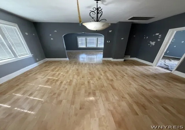 Photo 2 of Single family home for sale at 665 Ogden St S, Buffalo, NY 14206 | MLS# B1708723 | Listing updated on 2026-08-21