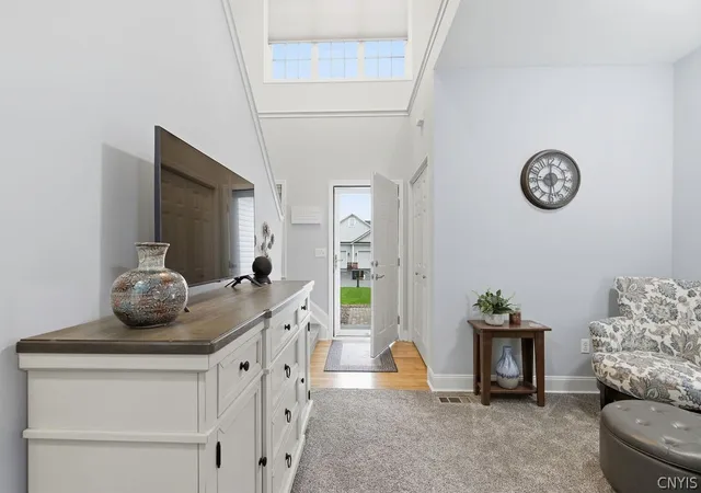 Photo 3 of Condo for sale at 4135 Sandbar Ln, Liverpool, NY 13090 | MLS# S1708027 | Listing updated on 2026-08-20