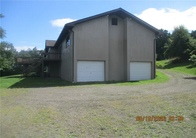 Photo 3 of Sale Pending at 104 Whitetail Dr, Elmira, NY 14903 | MLS# R1708866 | Listing updated on 2026-09-02
