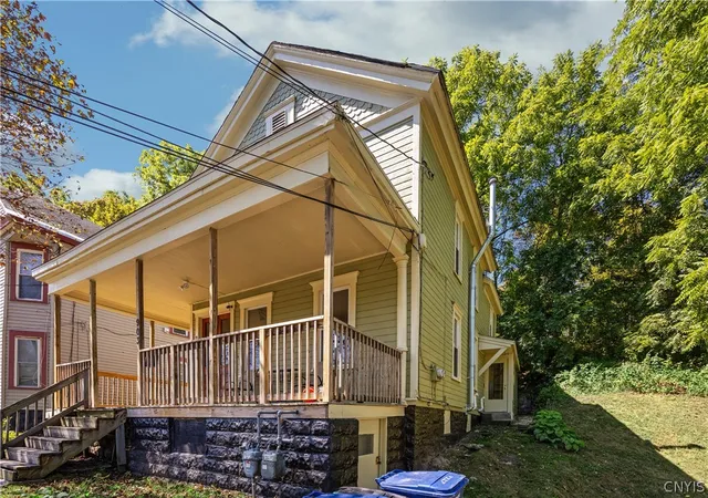 Photo 3 of Multi family home for sale at 903 Willis Ave #5, Syracuse, NY 13204 | MLS# S1707310 | Listing updated on 2026-09-06