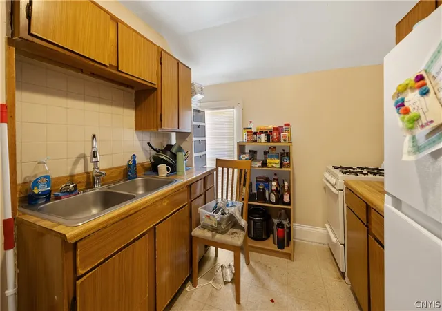 Listing Photo 5 - Condo for sale in building located at 903 Willis Ave, Syracuse, NY 13204 - Unit #5