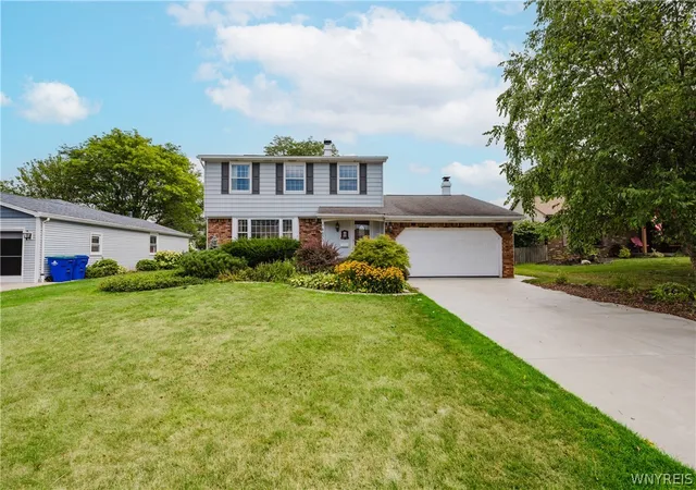 Photo 2 of Sale Pending at 4633 Deerfield Rd, Hamburg, NY 14075 | MLS# B1708215 | Listing updated on 2026-08-24