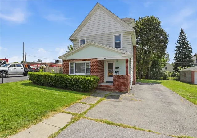 Photo 1 of Sale Pending at 41 Crittenden Blvd, Rochester, NY 14620 | MLS# R1708010 | Listing updated on 2026-08-31