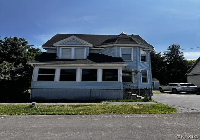 Photo 1 of Sale Pending at 208 Clarence Ave, Syracuse, NY 13205 | MLS# S1704355 | Listing updated on 2026-09-09
