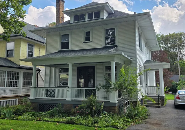 Photo 2 of Sale Pending at 131 Earl St, Rochester, NY 14611 | MLS# R1708888 | Listing updated on 2026-08-29