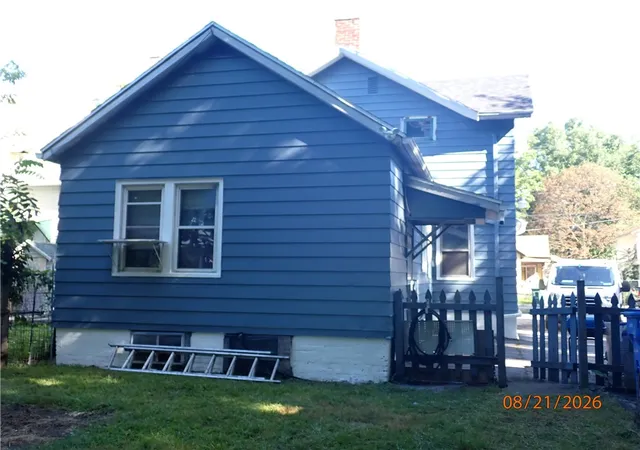 Listing Photo 4 - Condo for sale in building located at 699 Smith St, Rochester, NY 14606