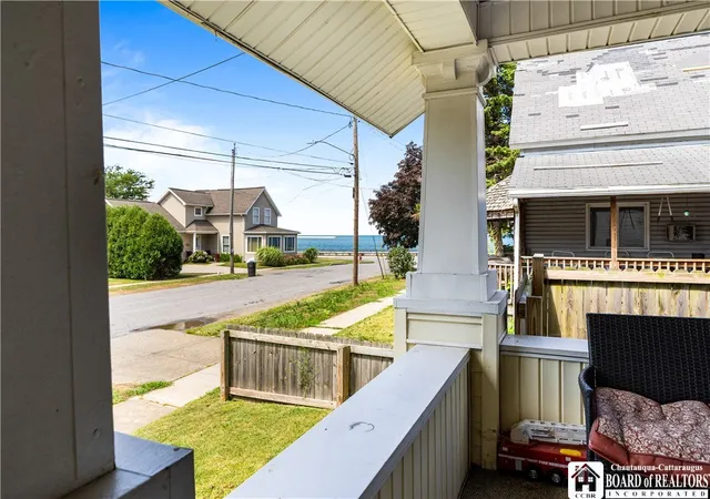 Photo 2 of Single family home for sale at 62 N Ermine St, Dunkirk, NY 14048 | MLS# R1708921 | Listing updated on 2026-09-04