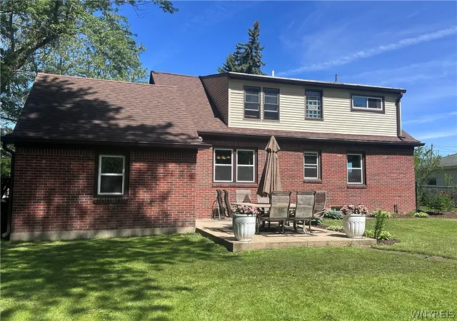 Photo 2 of Sale Pending at 2255 Berg Rd, West Seneca, NY 14218 | MLS# B1708844 | Listing updated on 2026-08-26
