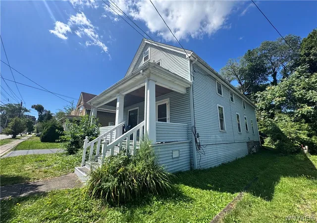 Photo 3 of Multi family home for sale at 52 Springville Ave, Amherst, NY 14226 | MLS# B1707571 | Listing updated on 2026-08-24