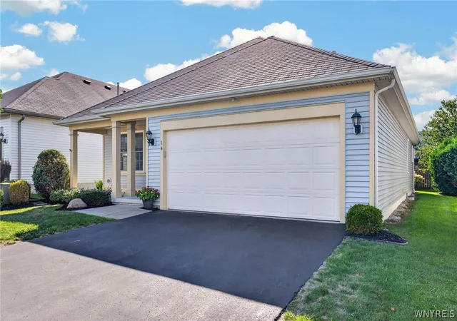 Photo 3 of Sale Pending at 14 Allie Ln, Hamburg, NY 14075 | MLS# B1706452 | Listing updated on 2026-09-09