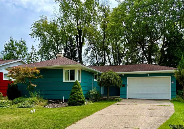 Photo 1 of Sale Pending at 272 Woodmere Dr, Tonawanda, NY 14150 | MLS# B1709027 | Listing updated on 2026-08-31