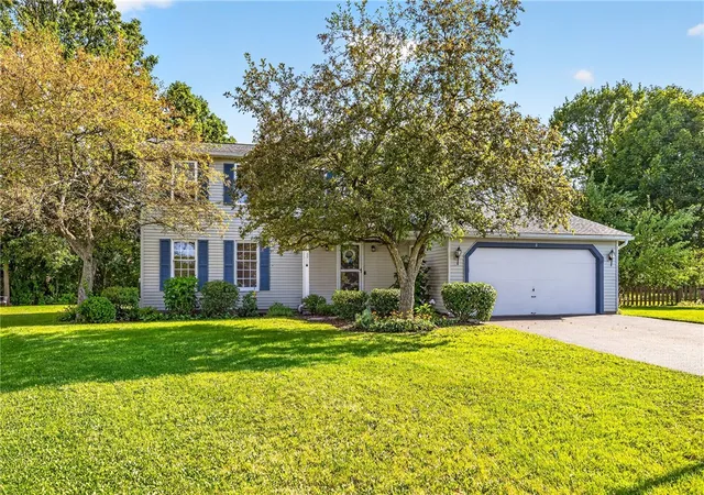 Photo 1 of Sale Pending at 8 Yellowrose Cir, Clarkson, NY 14420 | MLS# R1708924 | Listing updated on 2026-09-02