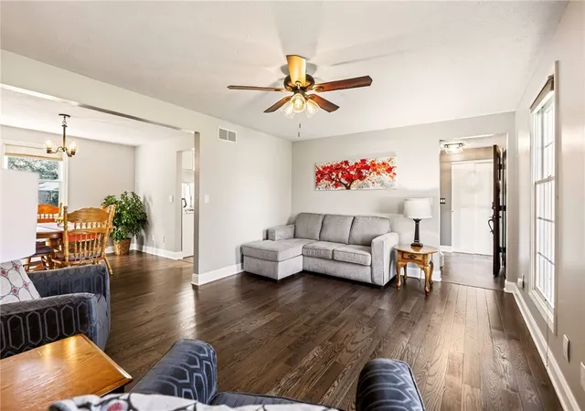 Photo 3 of Sale Pending at 8 Yellowrose Cir, Clarkson, NY 14420 | MLS# R1708924 | Listing updated on 2026-09-02