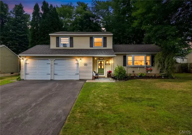 Photo 1 of Sale Pending at 4333 Luna Crse, Clay, NY 13090 | MLS# S1706604 | Listing updated on 2026-09-03