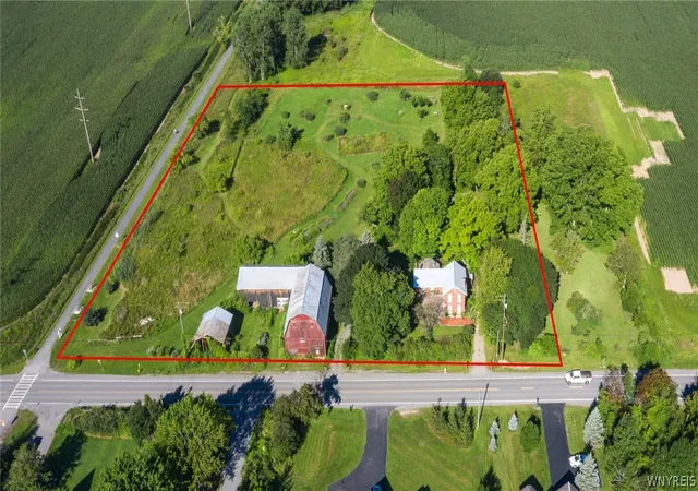 Photo 2 of Sale Pending at 6110 Salt Rd, Clarence, NY 14031 | MLS# B1708647 | Listing updated on 2026-09-11