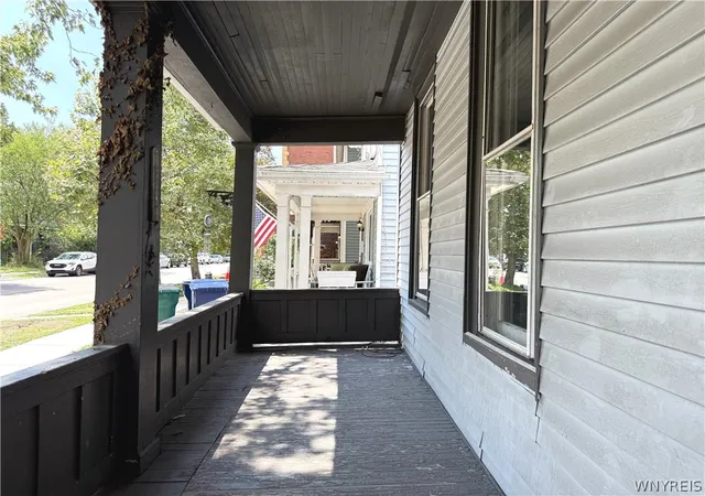 Photo 3 of Sale Pending at 478 W Ferry, Buffalo, NY 14213 | MLS# B1707661 | Listing updated on 2026-08-28