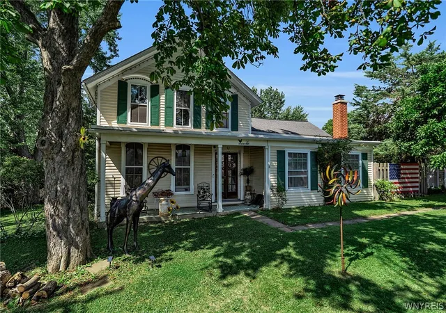Photo 3 of Single family home for sale at 26 Reserve Rd, West Seneca, NY 14224 | MLS# B1708630 | Listing updated on 2026-09-11
