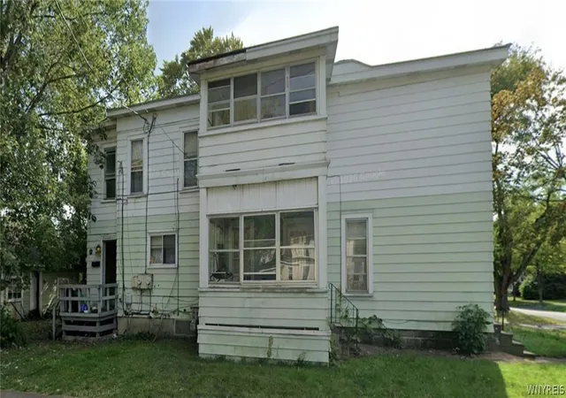 Photo 1 of Sale Pending at 114 Mccool Ave, De Witt, NY 13057 | MLS# B1709110 | Listing updated on 2026-09-08