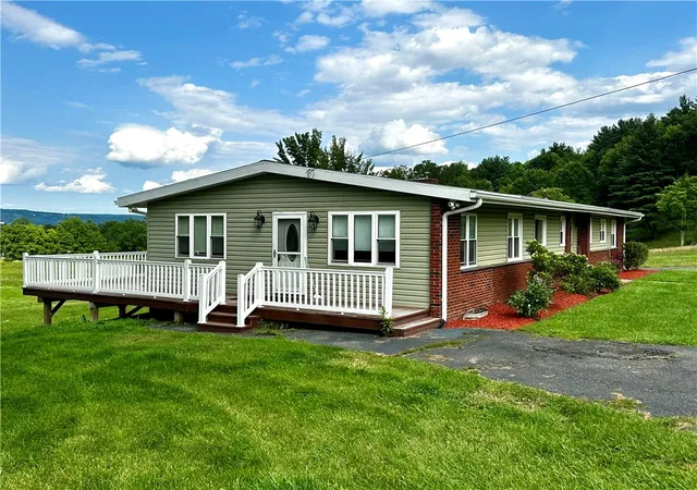 Photo 2 of Single family home for sale at 887 Mount Zoar Rd, Southport, NY 14904 | MLS# R1708862 | Listing updated on 2026-09-08
