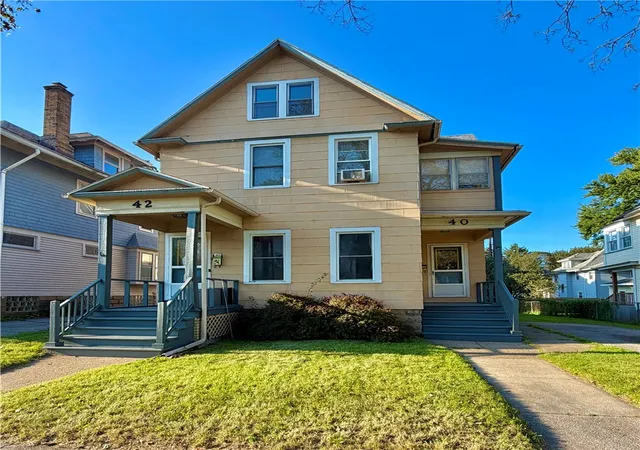 Photo 3 of Sale Pending at 40 Flower City Park, Rochester, NY 14615 | MLS# R1709157 | Listing updated on 2026-08-31