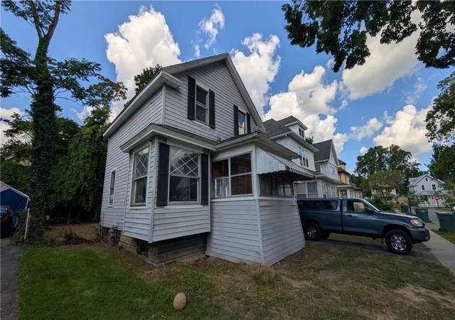 Photo 2 of Sale Pending at 107 Aurora St, Rochester, NY 14621 | MLS# R1708069 | Listing updated on 2026-09-05