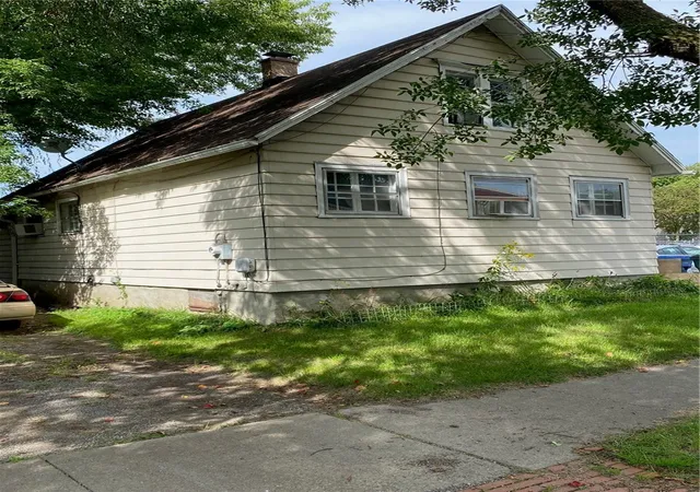 Photo 1 of Single family home for sale at 428 Campbell St, Rochester, NY 14611 | MLS# R1709193 | Listing updated on 2026-08-27