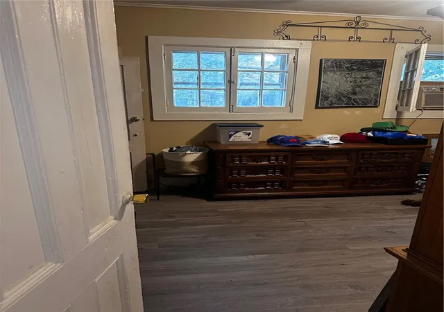 Photo 3 of Single family home for sale at 428 Campbell St, Rochester, NY 14611 | MLS# R1709193 | Listing updated on 2026-08-27