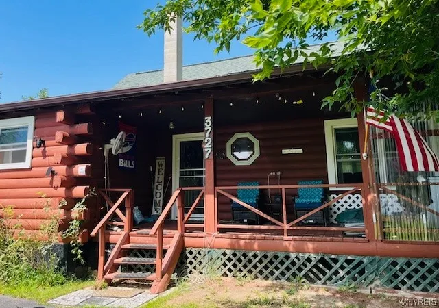 Photo 2 of Single family home for sale at 3727 Wilson Youngstown Rd #1, Wilson, NY 14172 | MLS# B1708828 | Listing updated on 2026-08-30