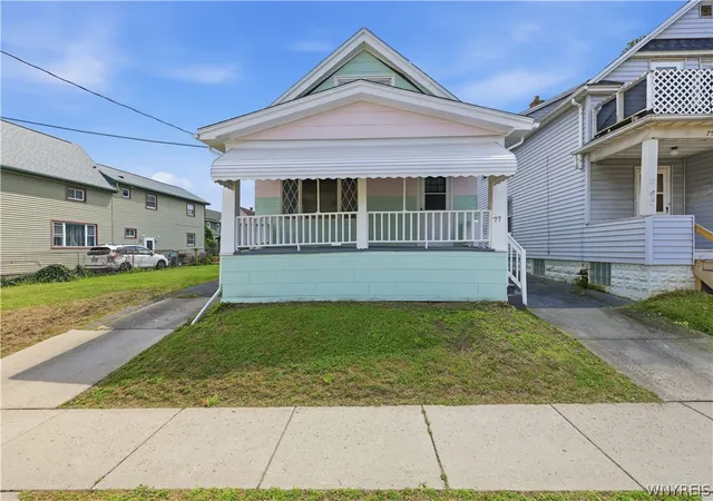 Photo 3 of Single family home for sale at 77 Harlem Rd, West Seneca, NY 14224 | MLS# B1708599 | Listing updated on 2026-09-05