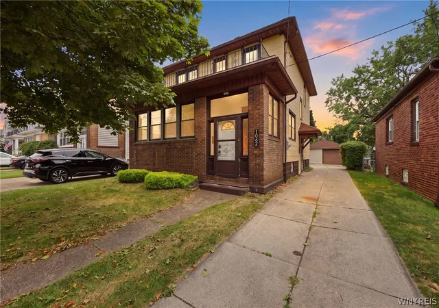 Photo 2 of Single family home for sale at 1062 Tifft St, Buffalo, NY 14220 | MLS# B1709200 | Listing updated on 2026-09-15