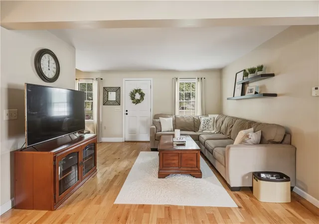 Photo 3 of Sale Pending at 9 Houghton Cir, Corning City, NY 14830 | MLS# R1709063 | Listing updated on 2026-08-27
