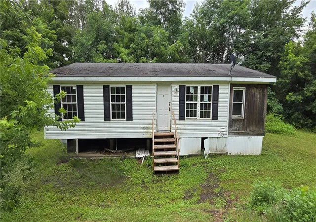 Photo 1 of Manufactured home for sale at 273 Back West Creek Rd, Newark Valley, NY 13811 | MLS# R1707439 | Listing updated on 2026-08-24