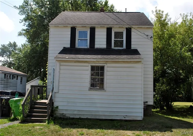 Photo 1 of Single family home for sale at 231 Richfield Blvd, Salina, NY 13211 | MLS# S1707547 | Listing updated on 2026-08-24