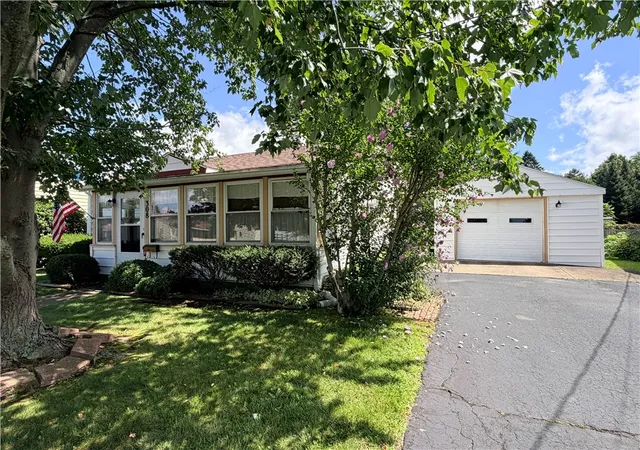 Photo 1 of Sale Pending at 308 Lynhurst Ave, Horseheads, NY 14845 | MLS# R1709353 | Listing updated on 2026-08-30