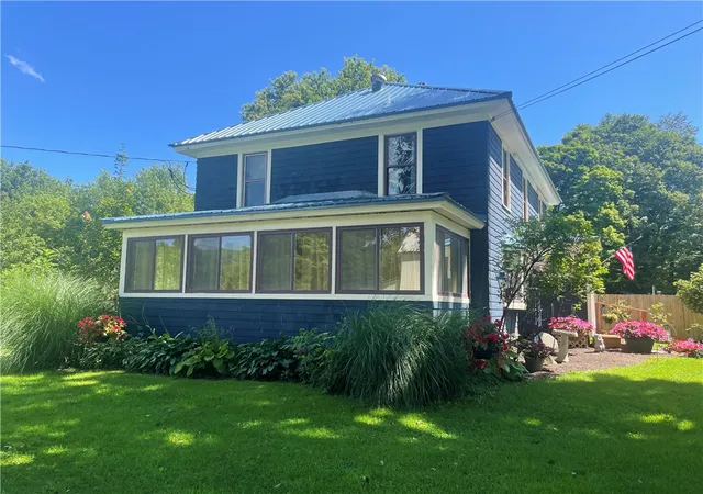 Photo 3 of Single family home for sale at 1872 County Road 39, Bainbridge, NY 13733 | MLS# R1705860 | Listing updated on 2026-09-06