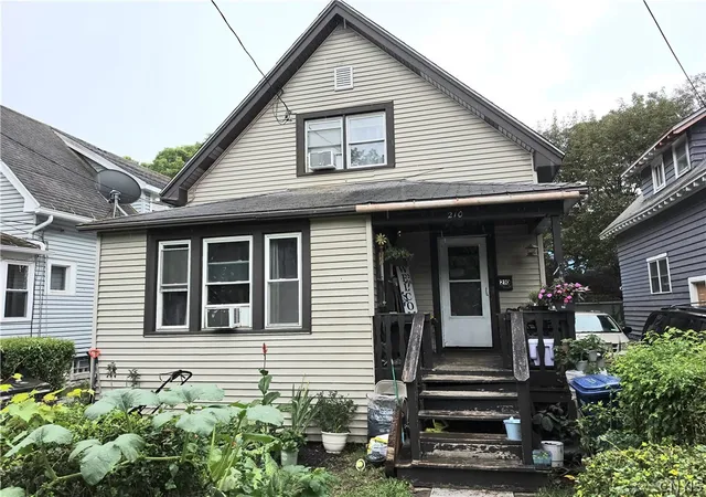 Single family home for sale at 210 Herriman St, Syracuse, NY 13204 | MLS# S1709382