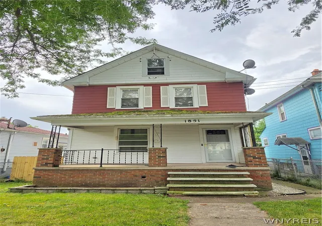 Photo 1 of Single family home for sale at 1851 Linwood Ave, Niagara Falls, NY 14305 | MLS# B1709444 | Listing updated on 2026-08-24