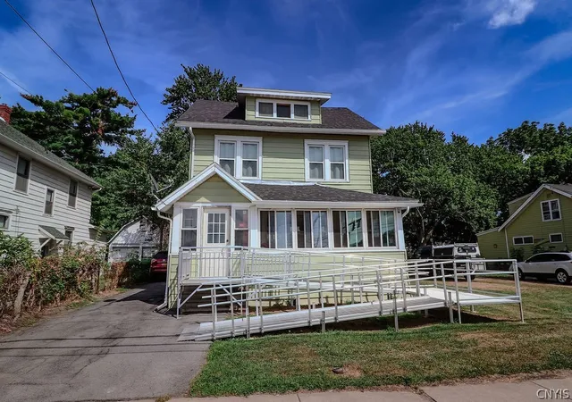 Photo 1 of Single family home for sale at 2408 Brewerton Rd, Salina, NY 13211 | MLS# S1709164 | Listing updated on 2026-09-12