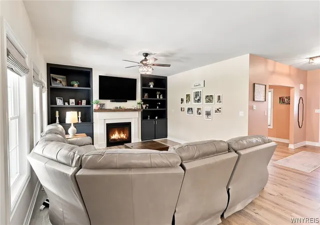 Photo 4 of Single family home for sale at 59 Knoche Wy, Orchard Park, NY 14127 | MLS# B1709361 | Listing updated on 2026-09-15