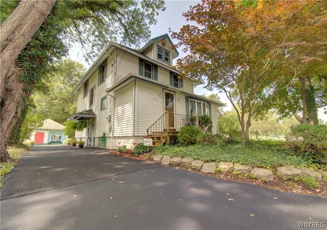 Photo 1 of Single family home for sale at 1102 Niagara Falls Blvd, North Tonawanda, NY 14120 | MLS# B1707054 | Listing updated on 2026-09-14