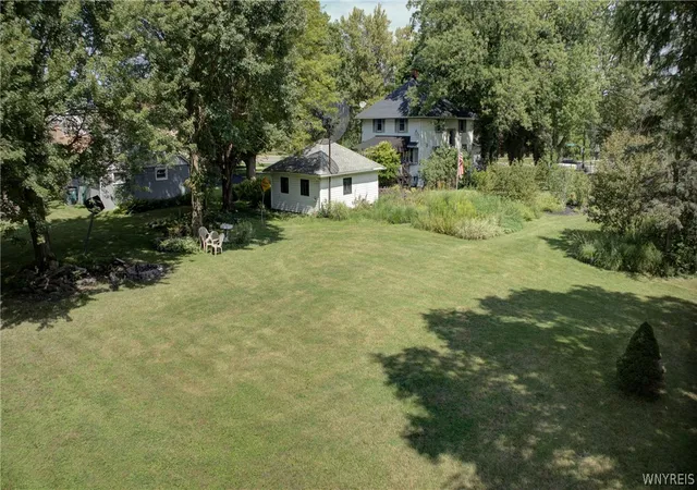 Photo 3 of Single family home for sale at 1102 Niagara Falls Blvd, North Tonawanda, NY 14120 | MLS# B1707054 | Listing updated on 2026-09-14