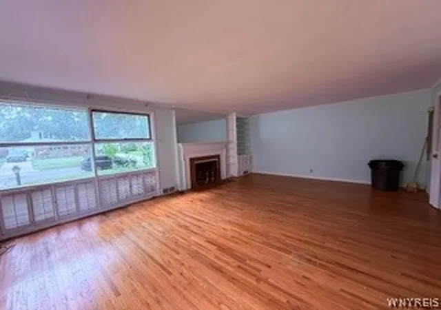Photo 2 of Sale Pending at 70 Meadow Ln, Tonawanda, NY 14223 | MLS# B1709483 | Listing updated on 2026-09-03