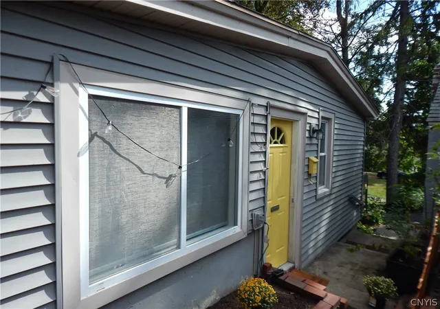 Photo 3 of Sale Pending at 14 1/2 Elderkin Ave, Camillus, NY 13031 | MLS# S1708620 | Listing updated on 2026-09-14