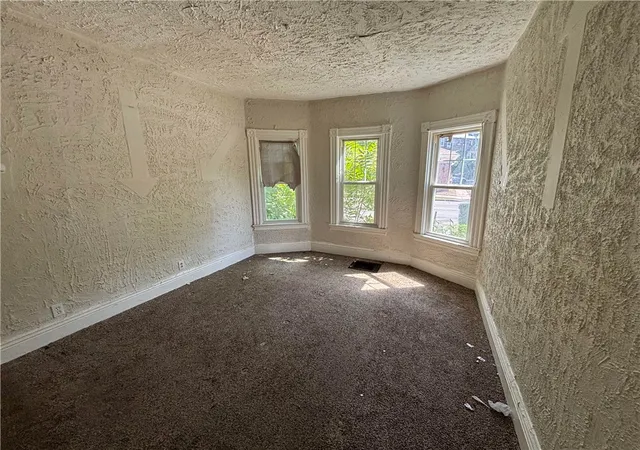 Photo 2 of Single family home for sale at 933 Jefferson Ave, Rochester, NY 14611 | MLS# R1709504 | Listing updated on 2026-08-24