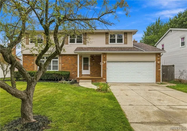 Photo 3 of Sale Pending at 188 Ranch Trail, Amherst, NY 14221 | MLS# B1709431 | Listing updated on 2026-09-14