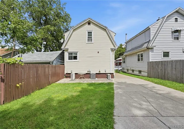 Photo 2 of Sale Pending at 15 Southcrest Ave, Cheektowaga, NY 14225 | MLS# B1709342 | Listing updated on 2026-09-14