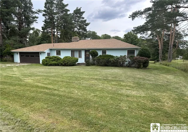 Photo 2 of Single family home for sale at 1786 Martin Rd, Kiantone, NY 14701 | MLS# R1709544 | Listing updated on 2026-08-25