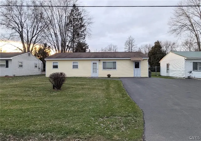 Photo 1 of Sale Pending at 7953 John Huss Ave, Cicero, NY 13030 | MLS# S1709246 | Listing updated on 2026-09-09