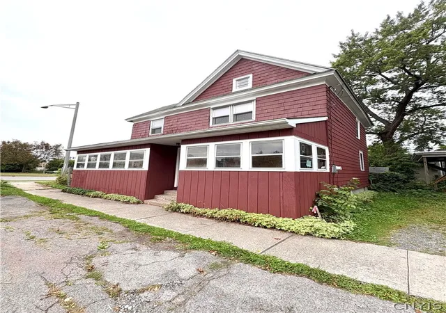 Photo 1 of Multi family home for sale at 3 Parsons St, Auburn, NY 13021 | MLS# S1709466 | Listing updated on 2026-08-24