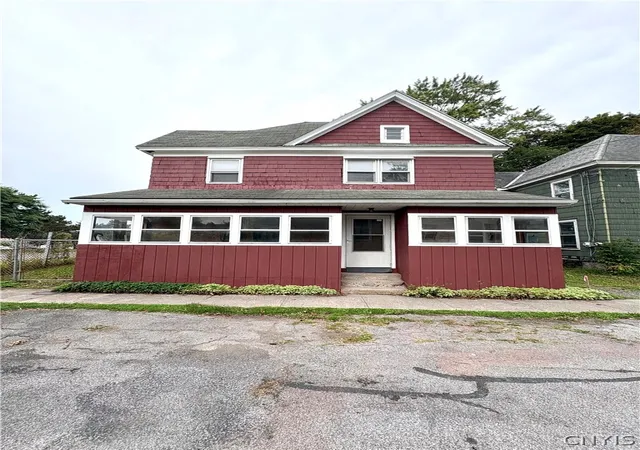 Photo 2 of Multi family home for sale at 3 Parsons St, Auburn, NY 13021 | MLS# S1709466 | Listing updated on 2026-08-24